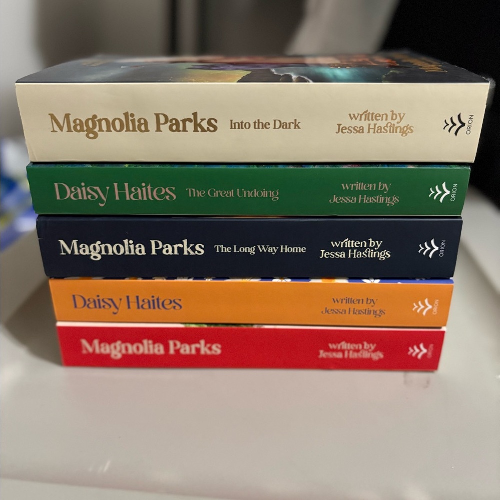 Magnolia Parks Universe Jessa Hastings Original cover collection, UK edition